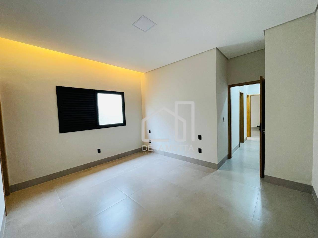 Casa à venda com 3 quartos, 150m² - Foto 6