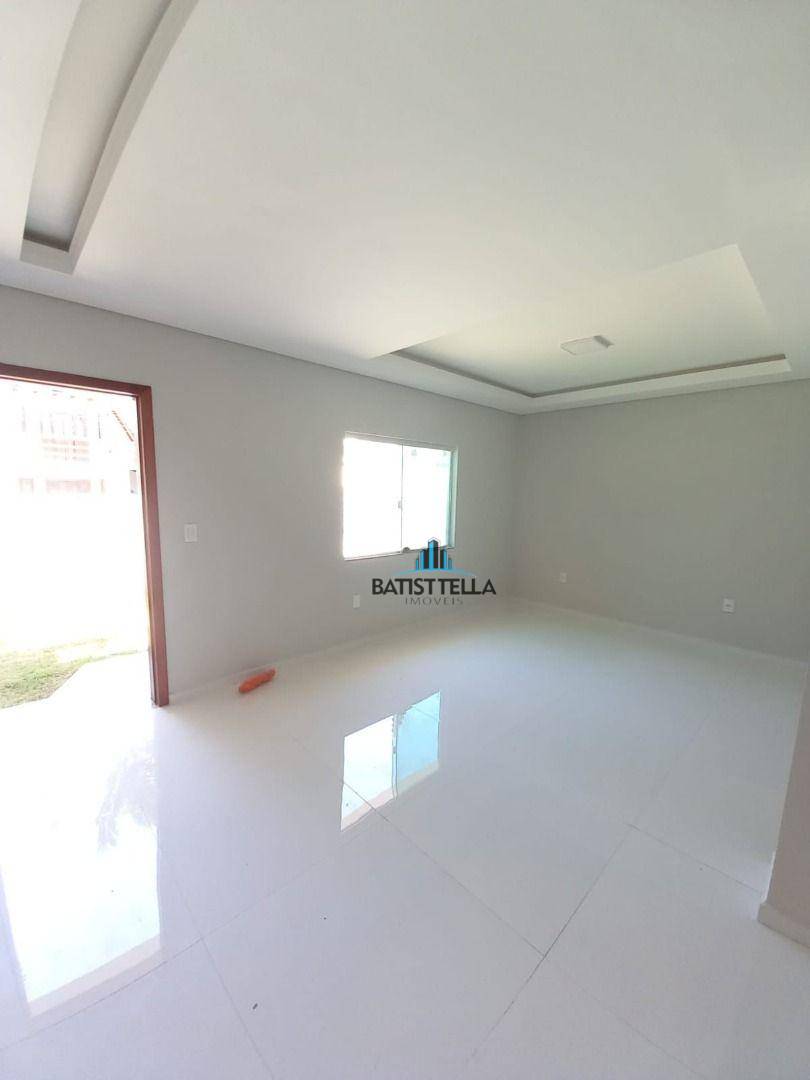 Casa à venda com 3 quartos, 190m² - Foto 6