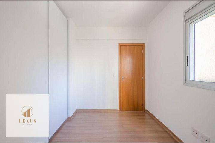 Apartamento à venda com 2 quartos, 104m² - Foto 12