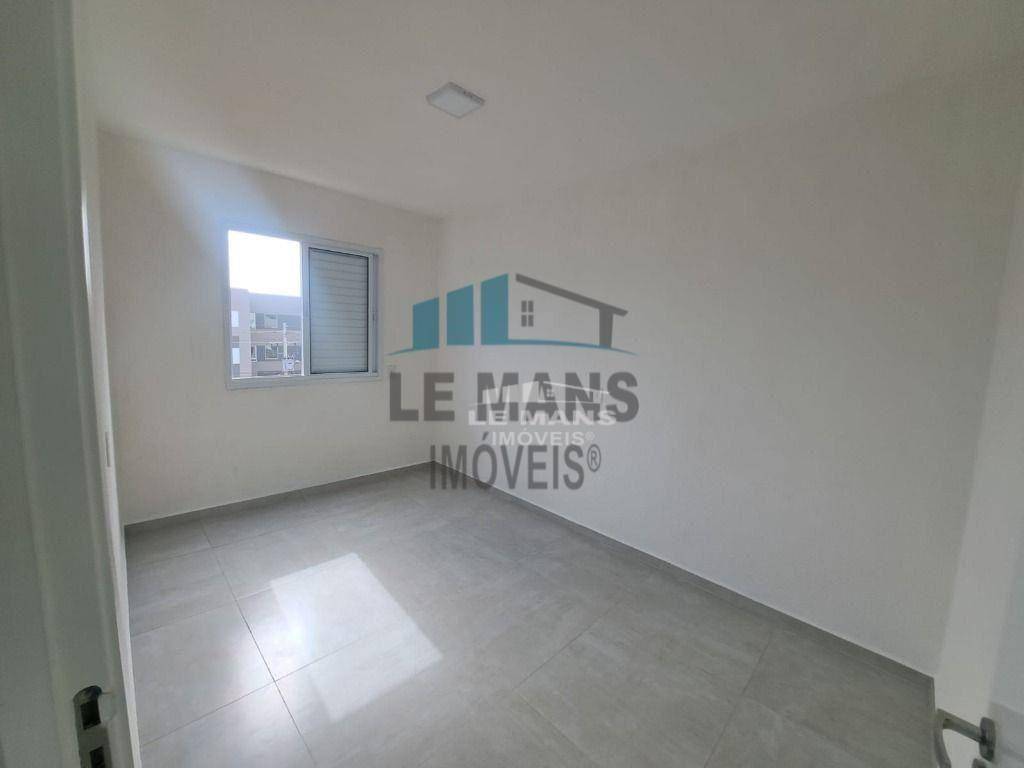 Apartamento para alugar com 2 quartos, 48m² - Foto 3