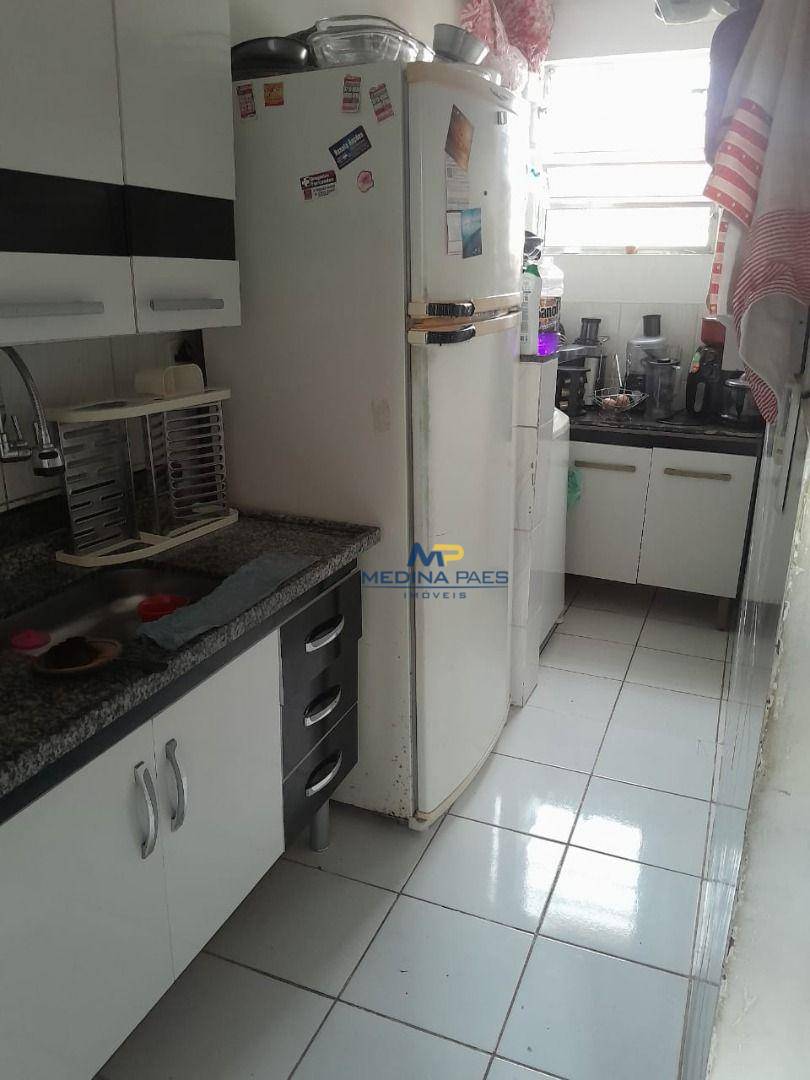 Casa à venda com 2 quartos, 60M2 - Foto 2