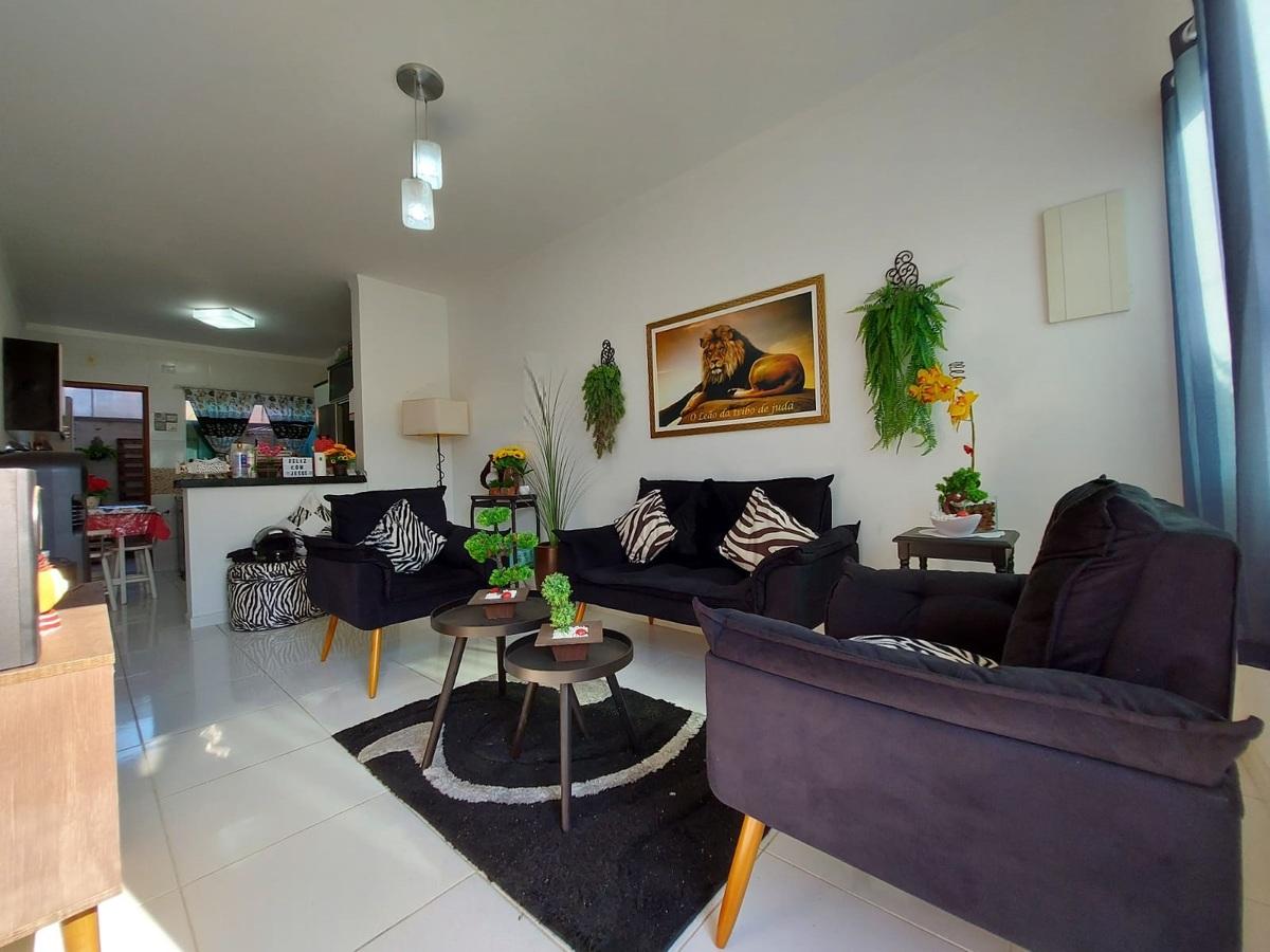 Casa à venda com 2 quartos, 150m² - Foto 3