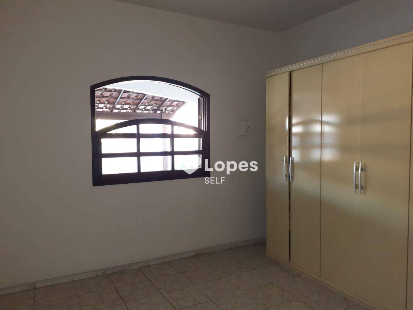 Casa à venda com 2 quartos, 136m² - Foto 11