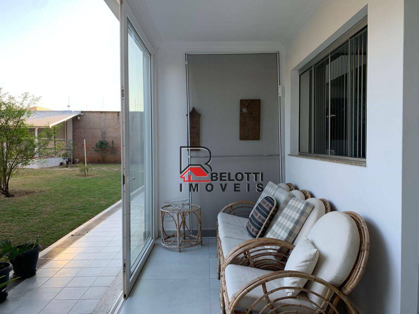 Casa, 3 quartos, 333 m² - Foto 1