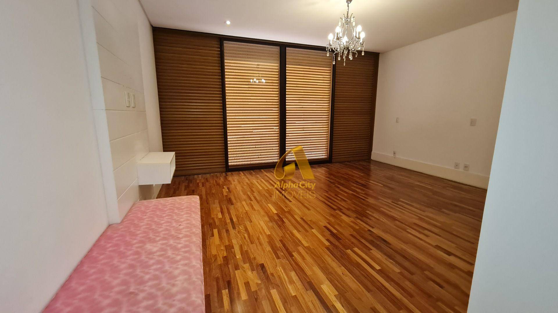 Casa de Condomínio à venda com 5 quartos, 730m² - Foto 3