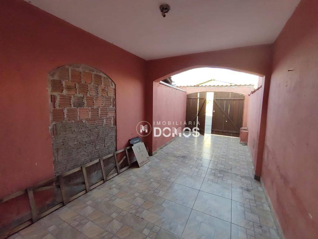 Casa à venda com 4 quartos, 150m² - Foto 13