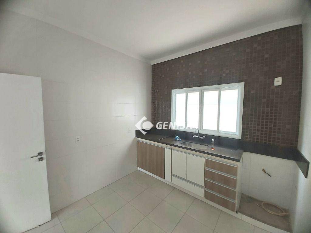 Casa de Condomínio à venda com 3 quartos, 180m² - Foto 6