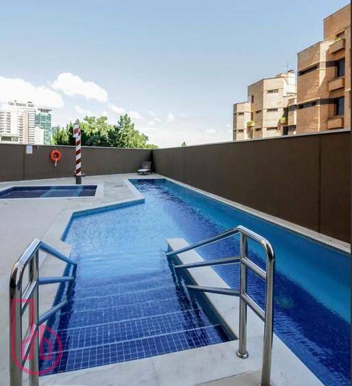 Apartamento à venda com 3 quartos, 187m² - Foto 32
