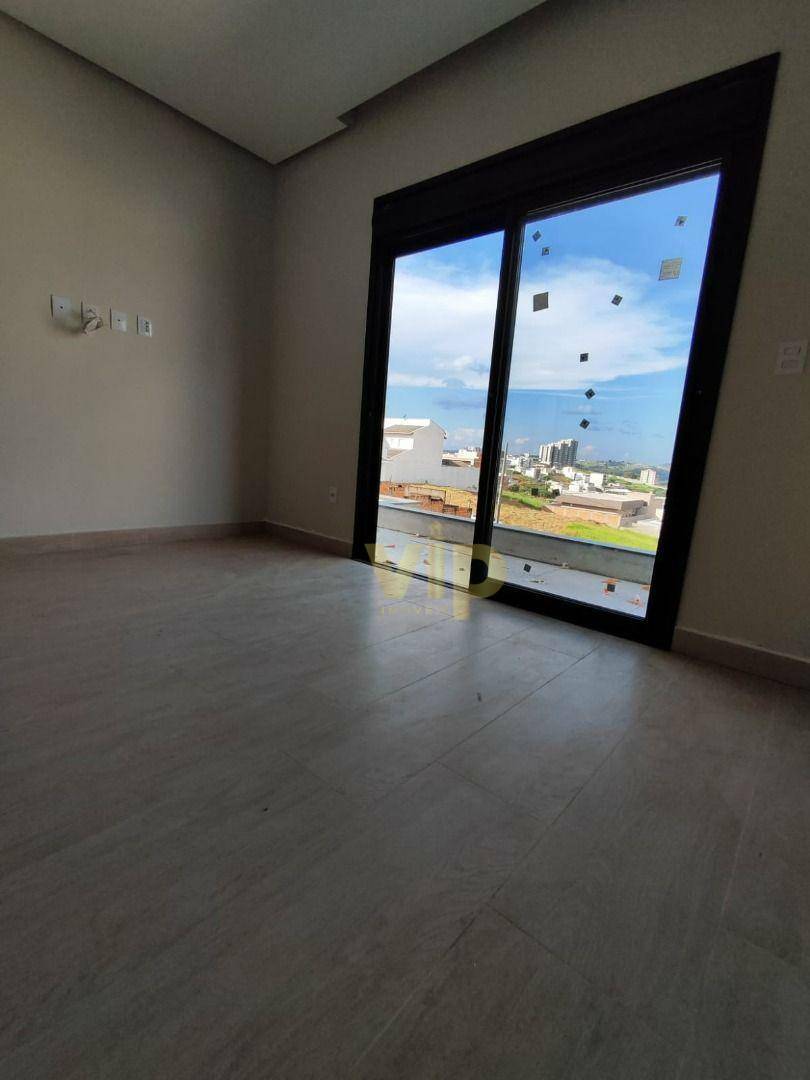 Casa à venda com 3 quartos, 153m² - Foto 2