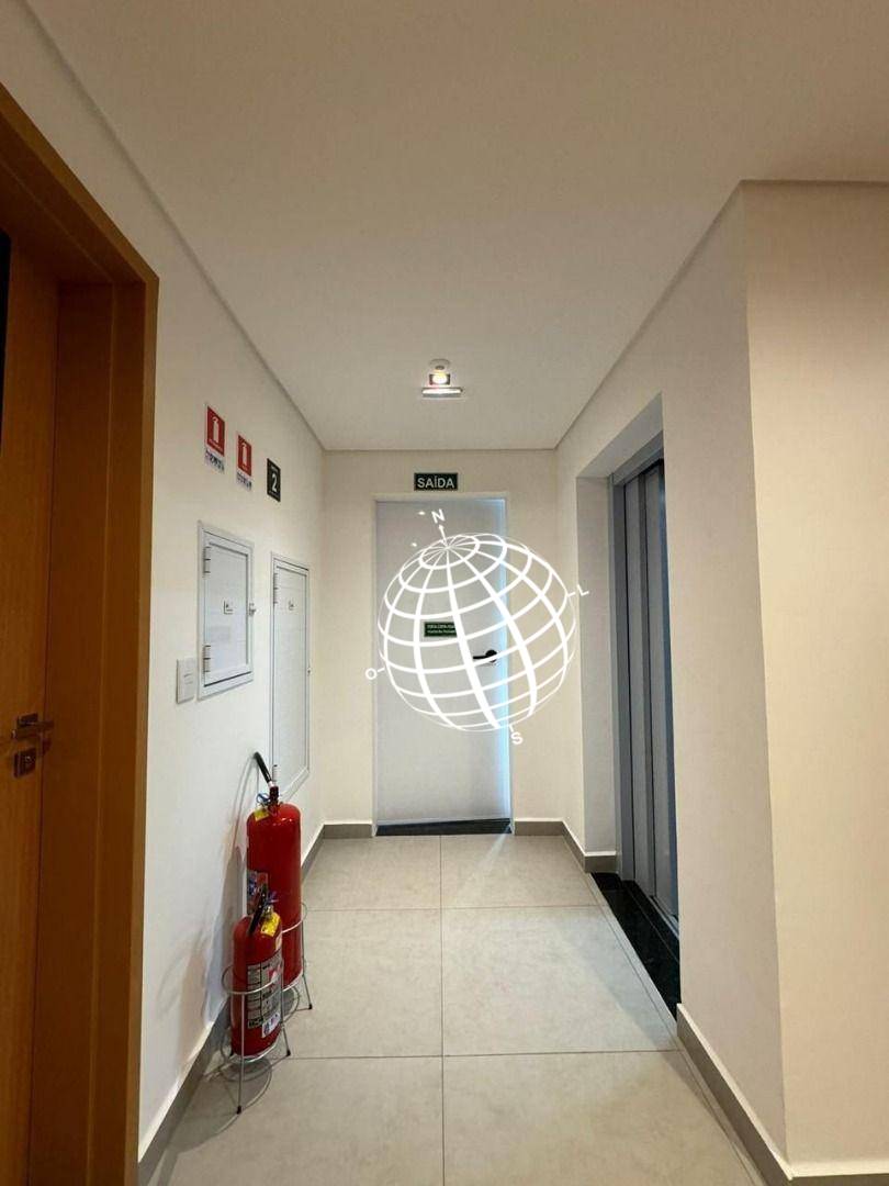 Apartamento para alugar com 2 quartos, 68m² - Foto 18