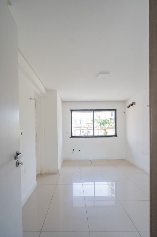 Apartamento à venda com 3 quartos, 210m² - Foto 25