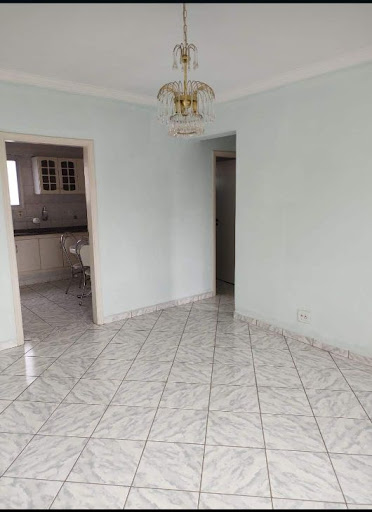 Apartamento à venda com 2 quartos, 70m² - Foto 11