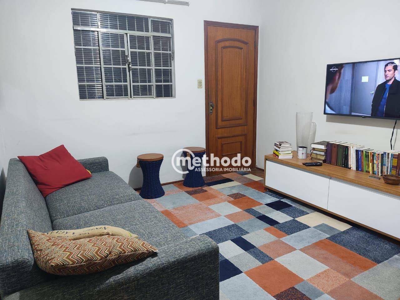 Casa à venda com 2 quartos, 142m² - Foto 1