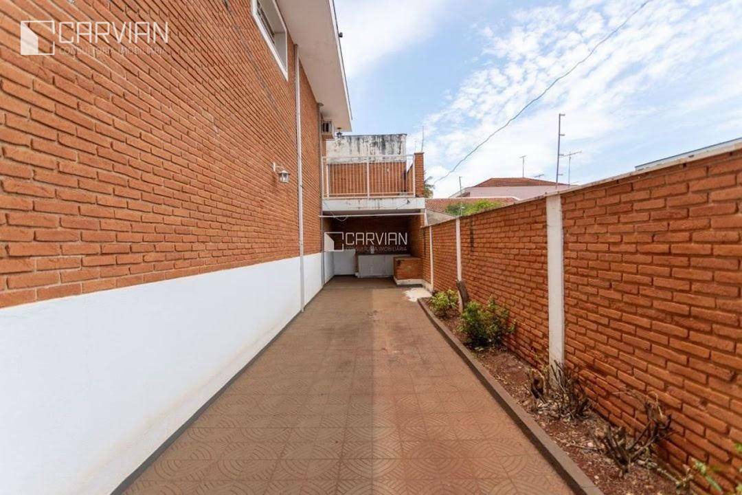 Casa à venda com 2 quartos, 378m² - Foto 63