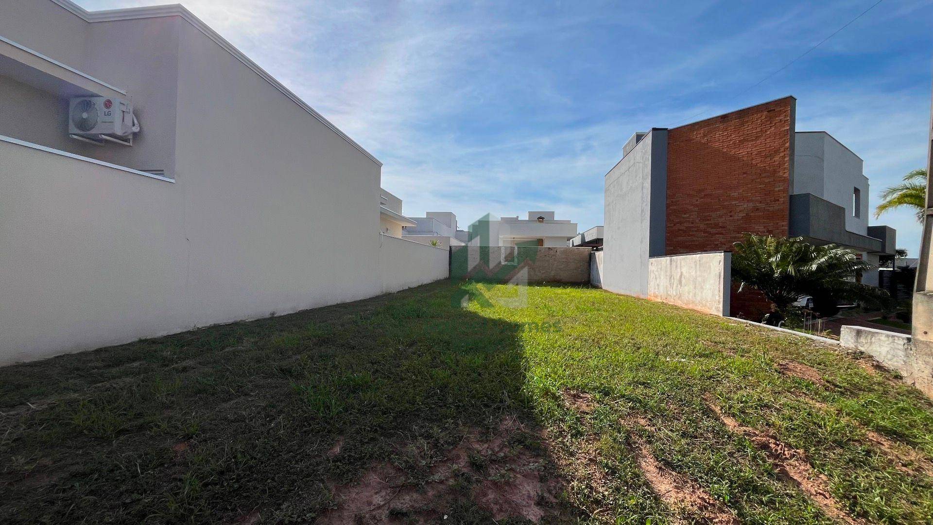 Loteamento e Condomínio, 261 m² - Foto 2