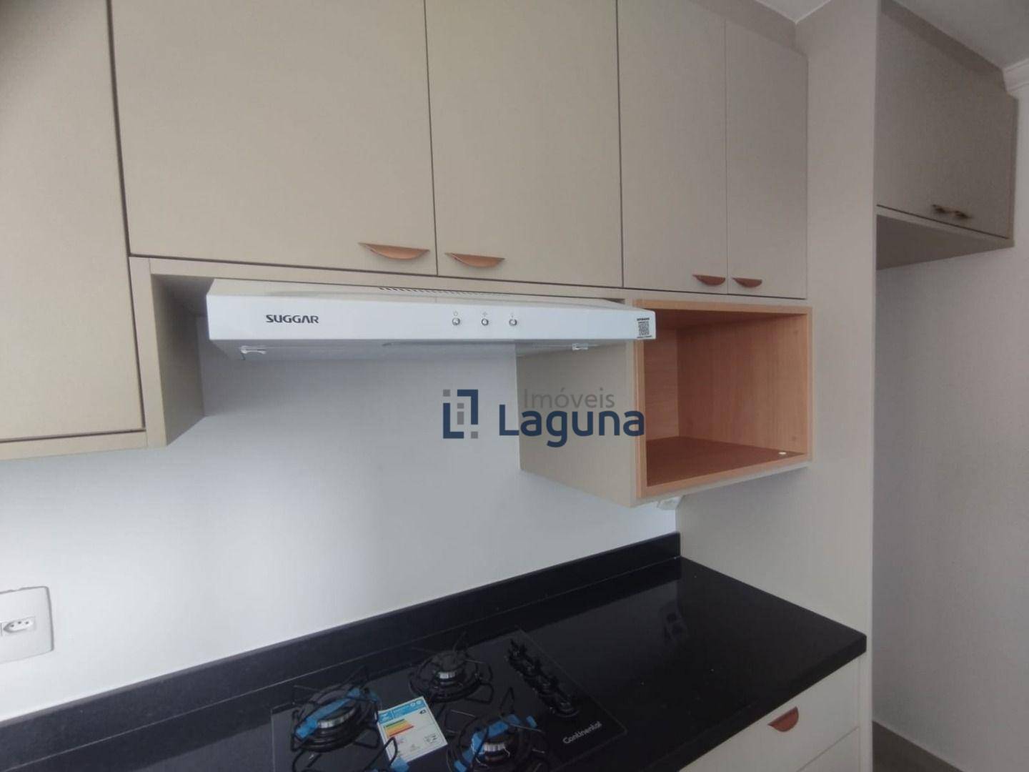 Apartamento para alugar com 1 quarto, 65m² - Foto 12