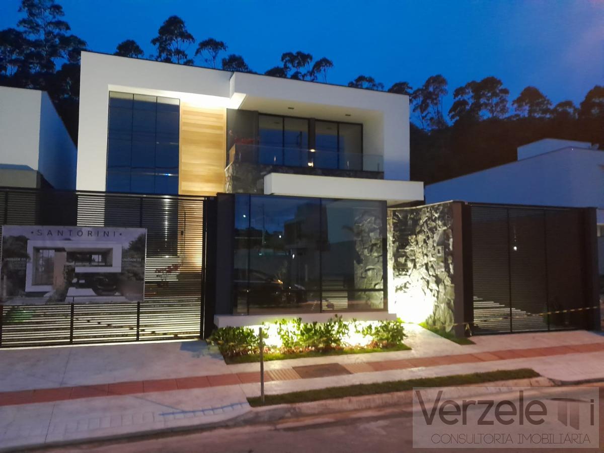 Sobrado à venda com 2 quartos, 182m² - Foto 2