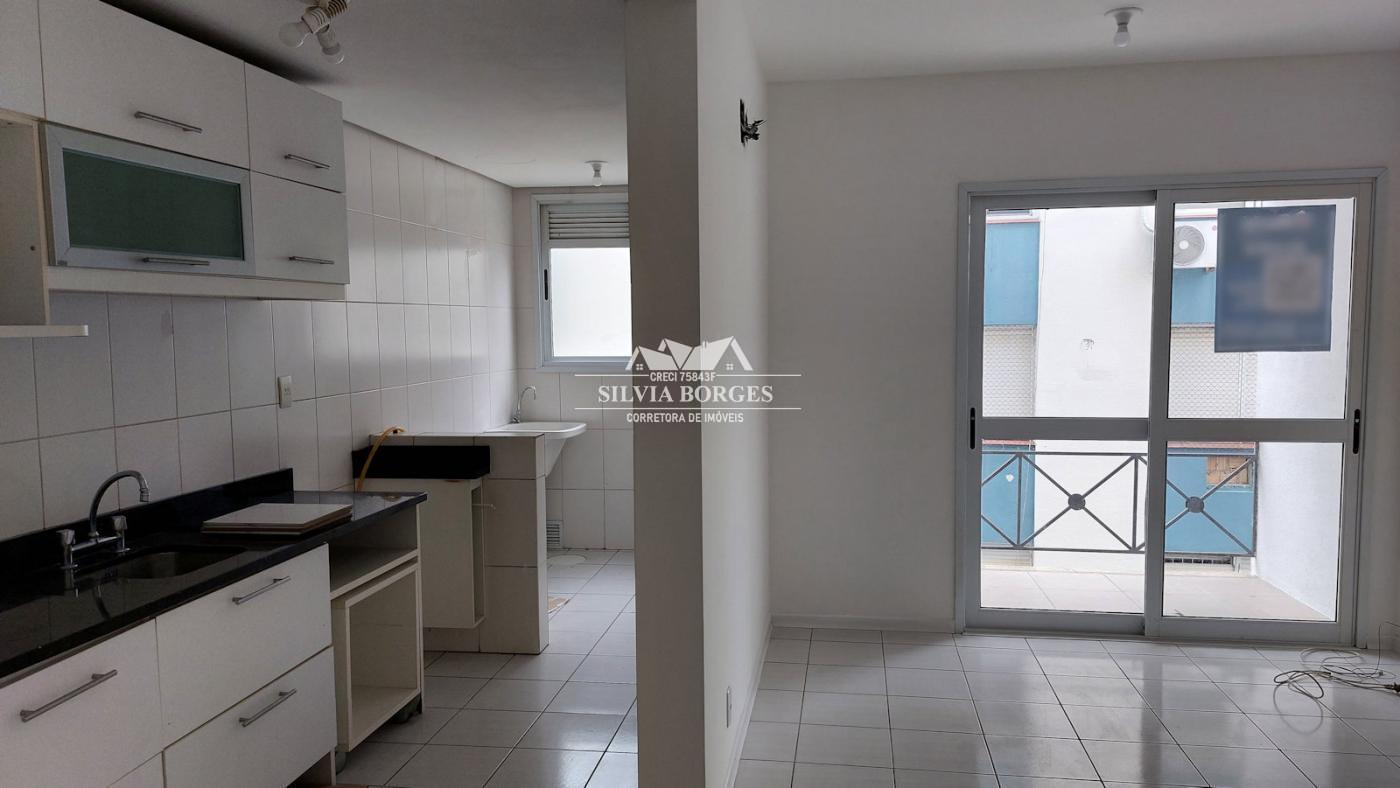 Apartamento à venda com 3 quartos, 103m² - Foto 2