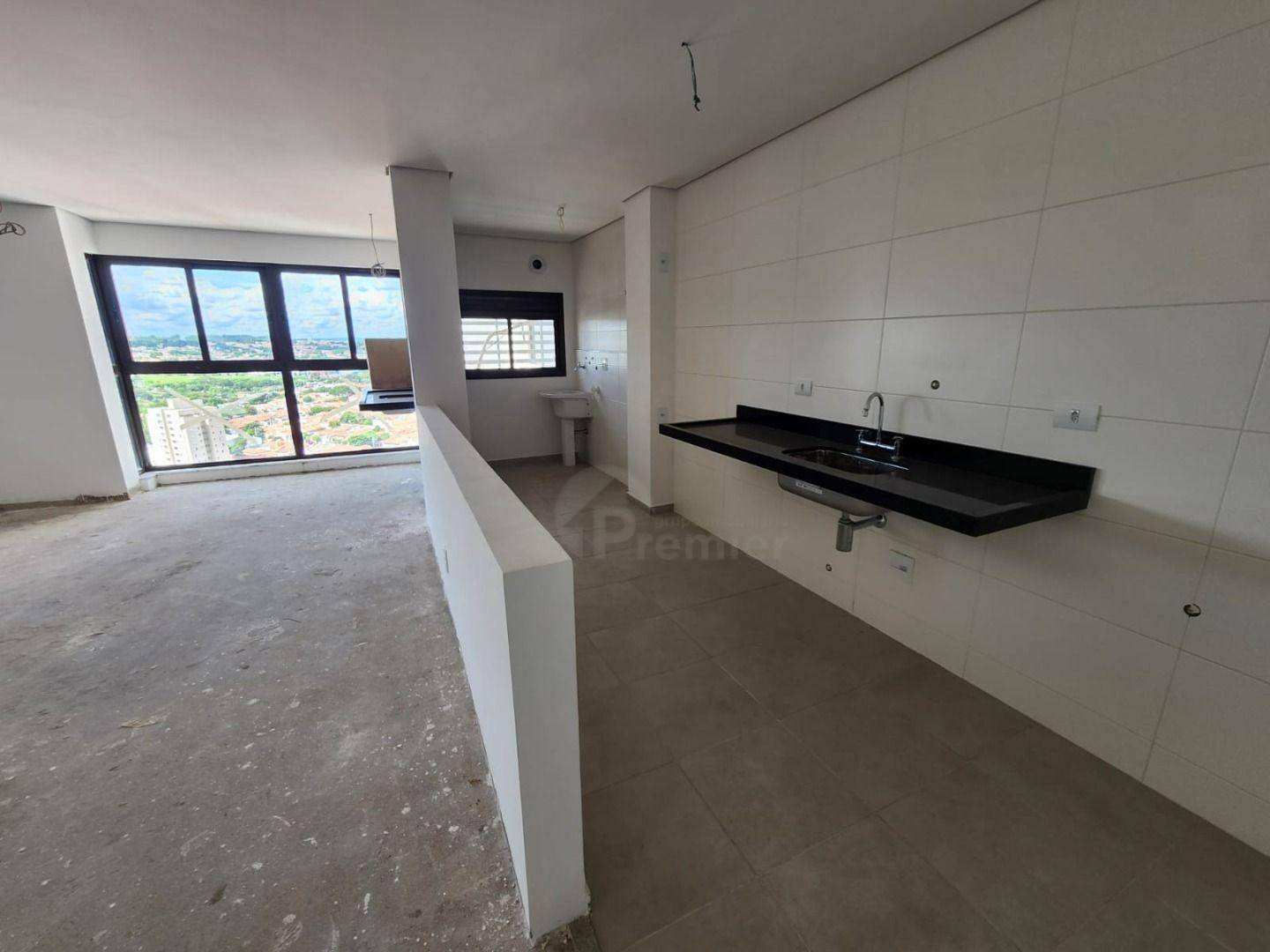 Apartamento à venda com 3 quartos, 149m² - Foto 2