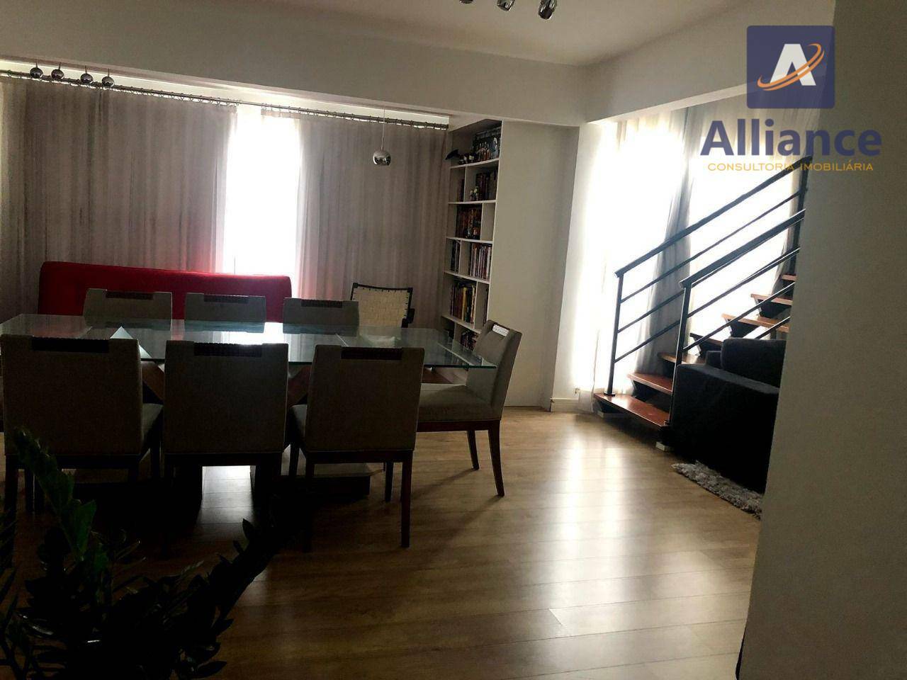 Apartamento à venda com 3 quartos, 162m² - Foto 10