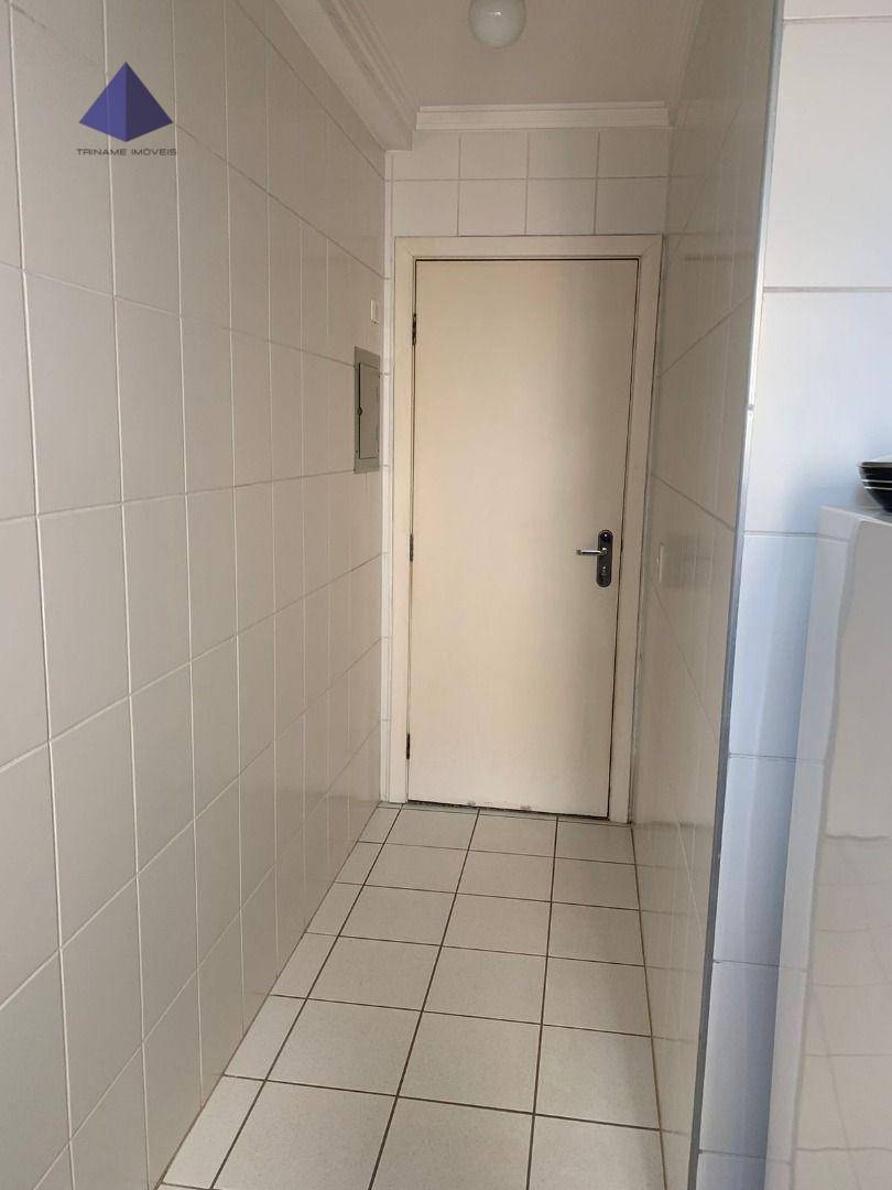 Apartamento à venda com 3 quartos, 94m² - Foto 27