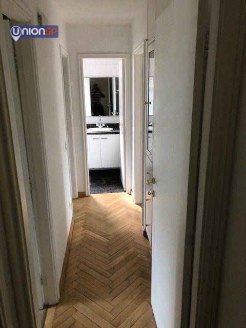 Apartamento à venda com 3 quartos, 160m² - Foto 4