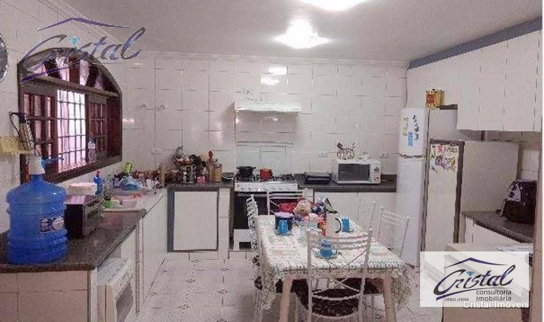 Casa à venda com 3 quartos, 200m² - Foto 6