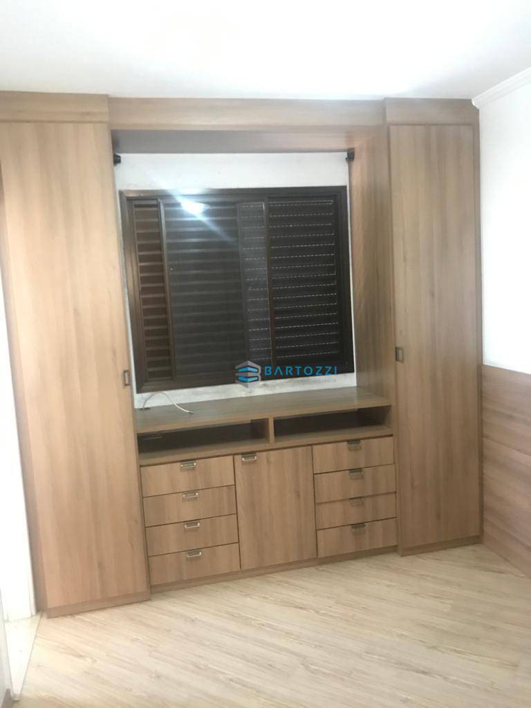 Apartamento à venda com 3 quartos, 78m² - Foto 7