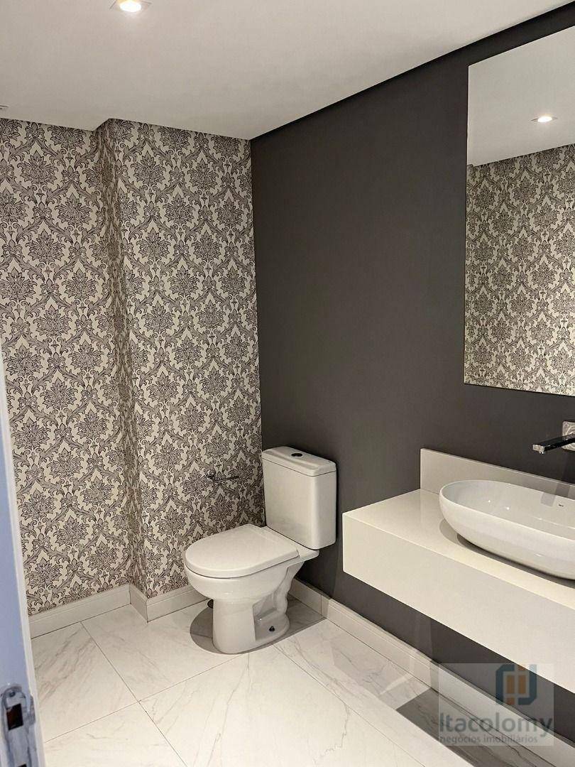 Apartamento para alugar com 3 quartos, 170m² - Foto 35