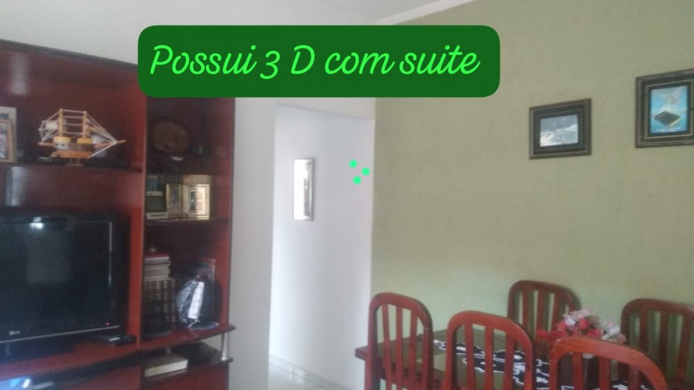 Casa à venda com 3 quartos, 75m² - Foto 1