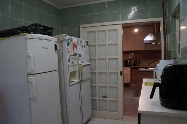 Casa de Condomínio à venda com 4 quartos, 450m² - Foto 10