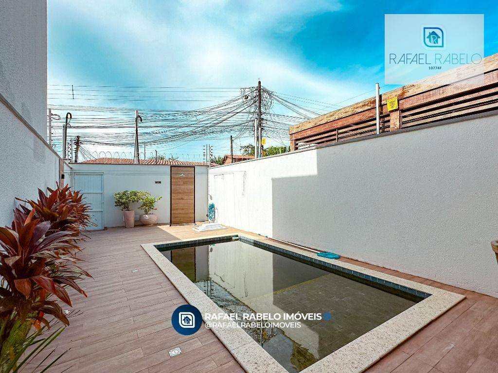 Casa à venda com 4 quartos, 120m² - Foto 13