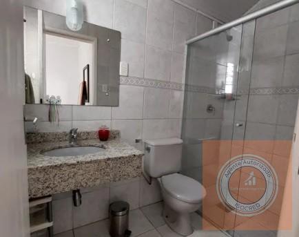 Casa à venda com 2 quartos, 120m² - Foto 12