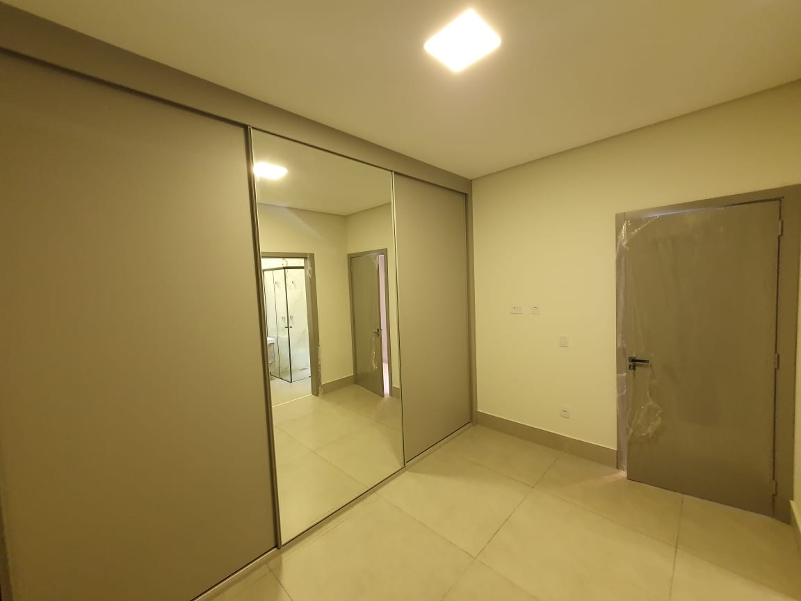 Casa para alugar com 3 quartos, 190m² - Foto 6