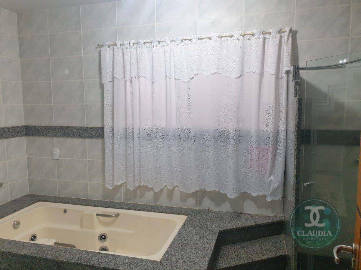 Sobrado à venda com 6 quartos, 374m² - Foto 5