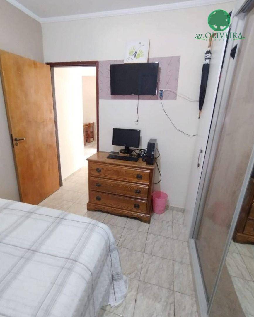 Casa à venda com 2 quartos, 69m² - Foto 10