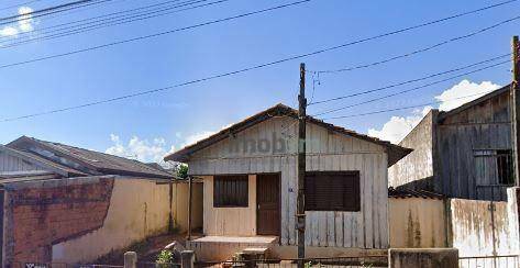Casa à venda com 2 quartos, 220m² - Foto 3