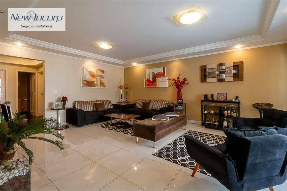 Apartamento à venda com 3 quartos, 191m² - Foto 4