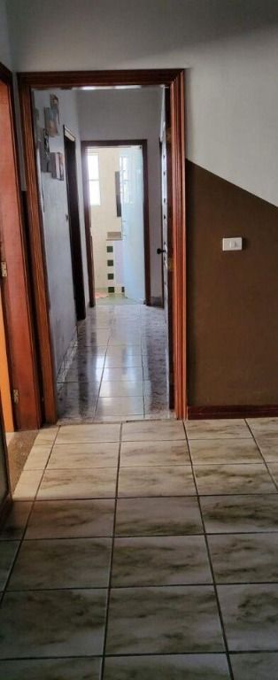 Casa à venda com 4 quartos, 300m² - Foto 13