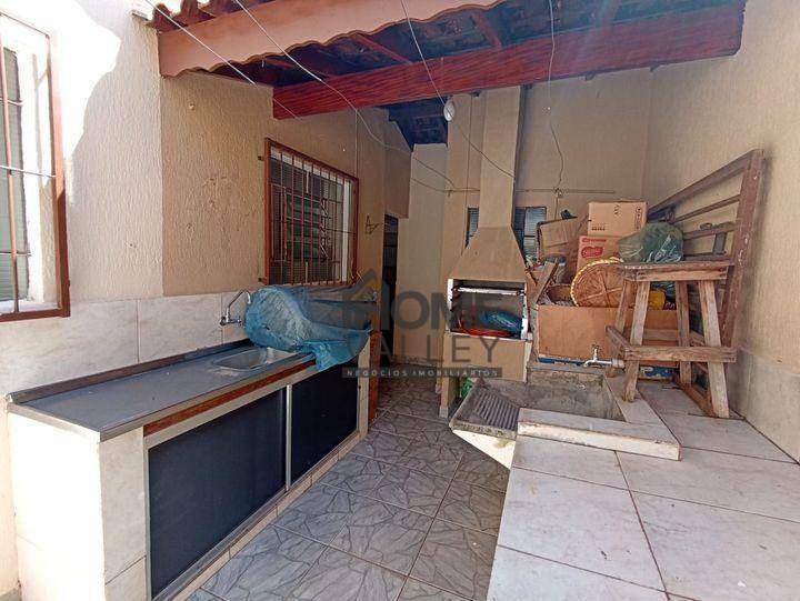 Casa à venda com 5 quartos, 327m² - Foto 20