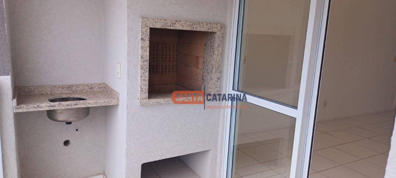 Apartamento à venda com 2 quartos, 87m² - Foto 7