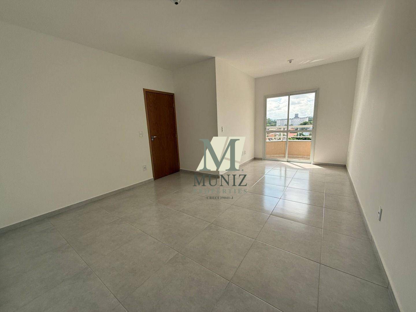Apartamento, 3 quartos, 77 m² - Foto 2