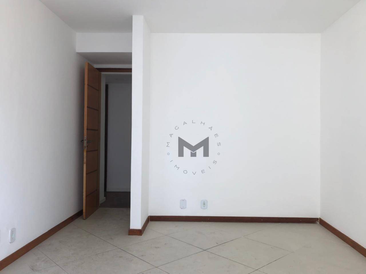 Apartamento à venda com 3 quartos, 130m² - Foto 11