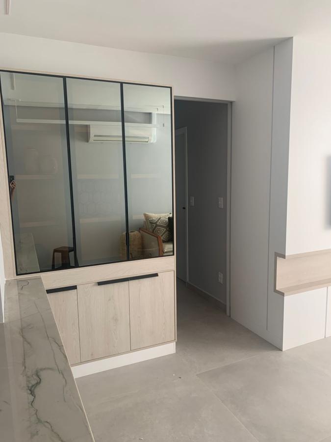 Apartamento à venda com 2 quartos, 67m² - Foto 5