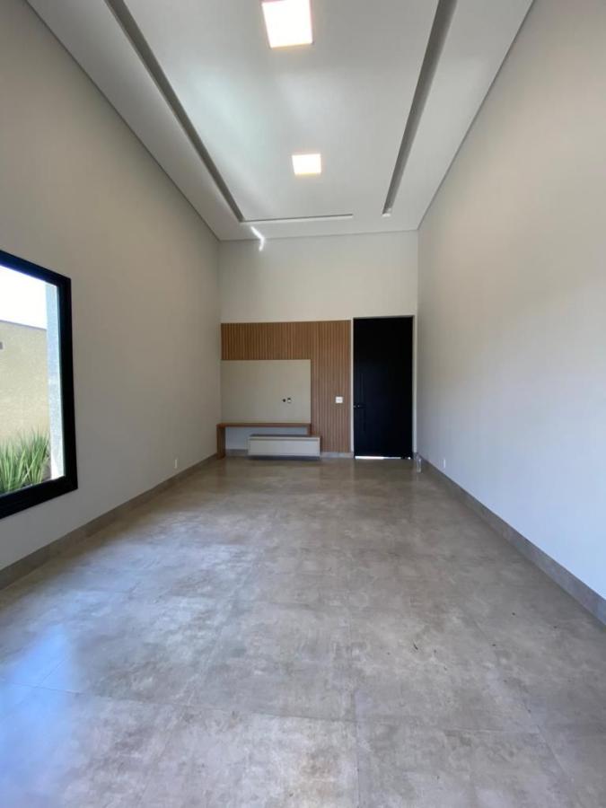 Casa à venda com 3 quartos, 165m² - Foto 11