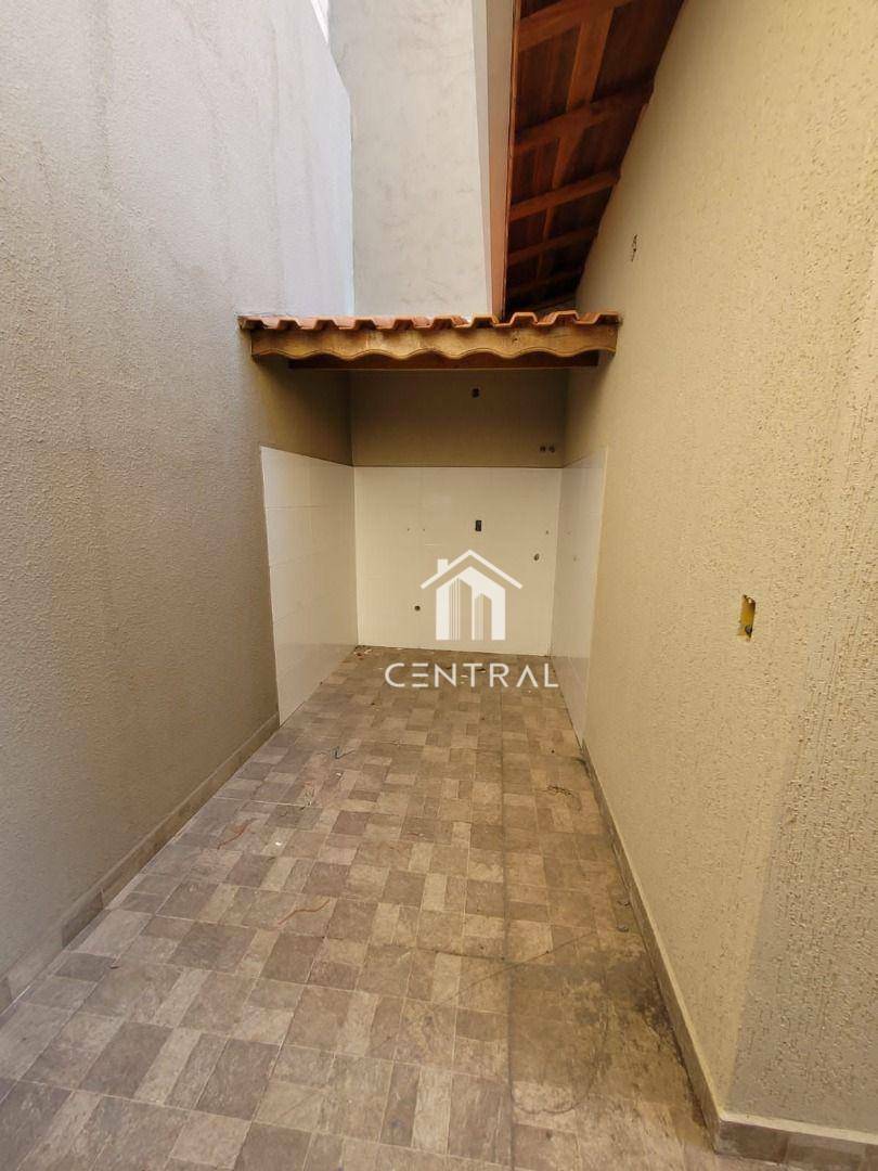 Sobrado à venda com 3 quartos, 120m² - Foto 18