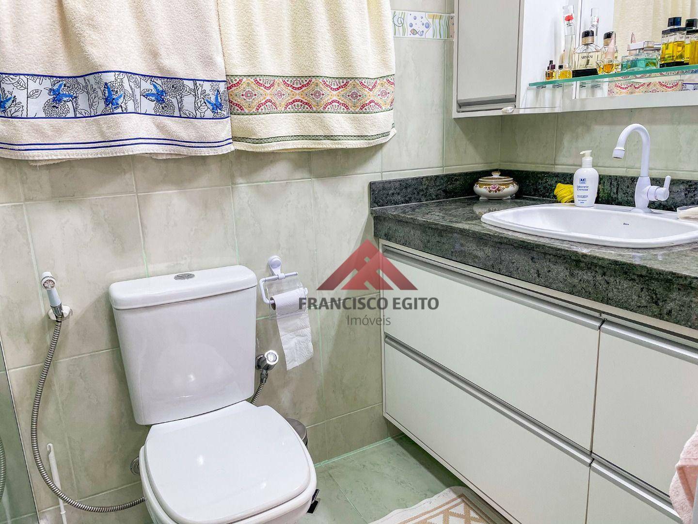 Apartamento à venda com 2 quartos, 82m² - Foto 11