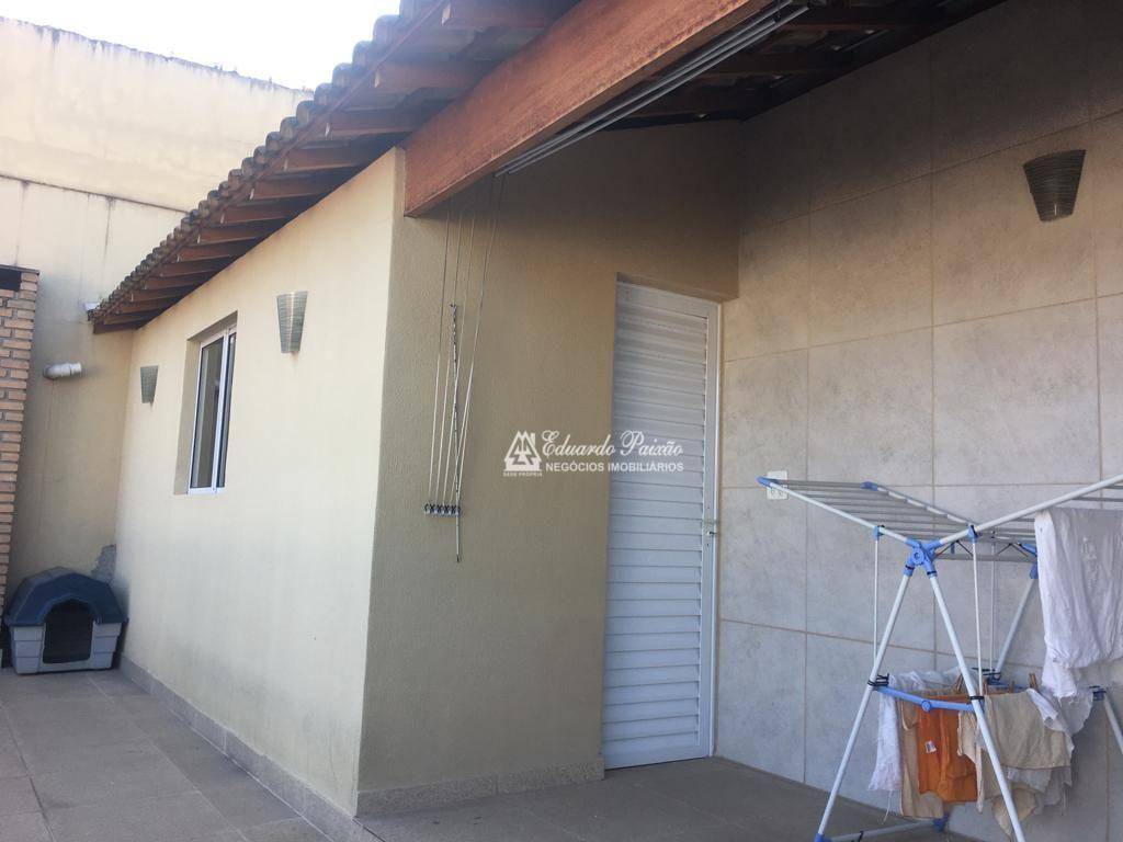 Casa à venda com 3 quartos, 236m² - Foto 41