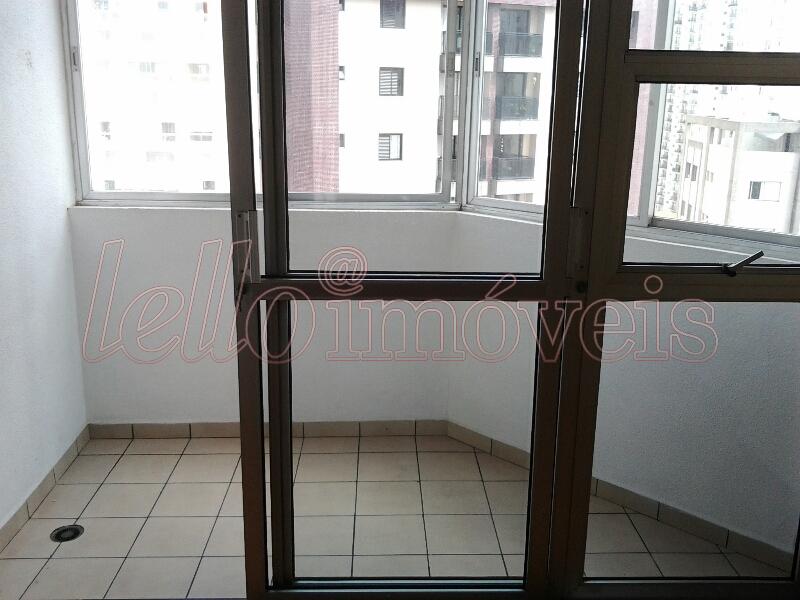 Apartamento para alugar com 3 quartos, 105m² - Foto 15