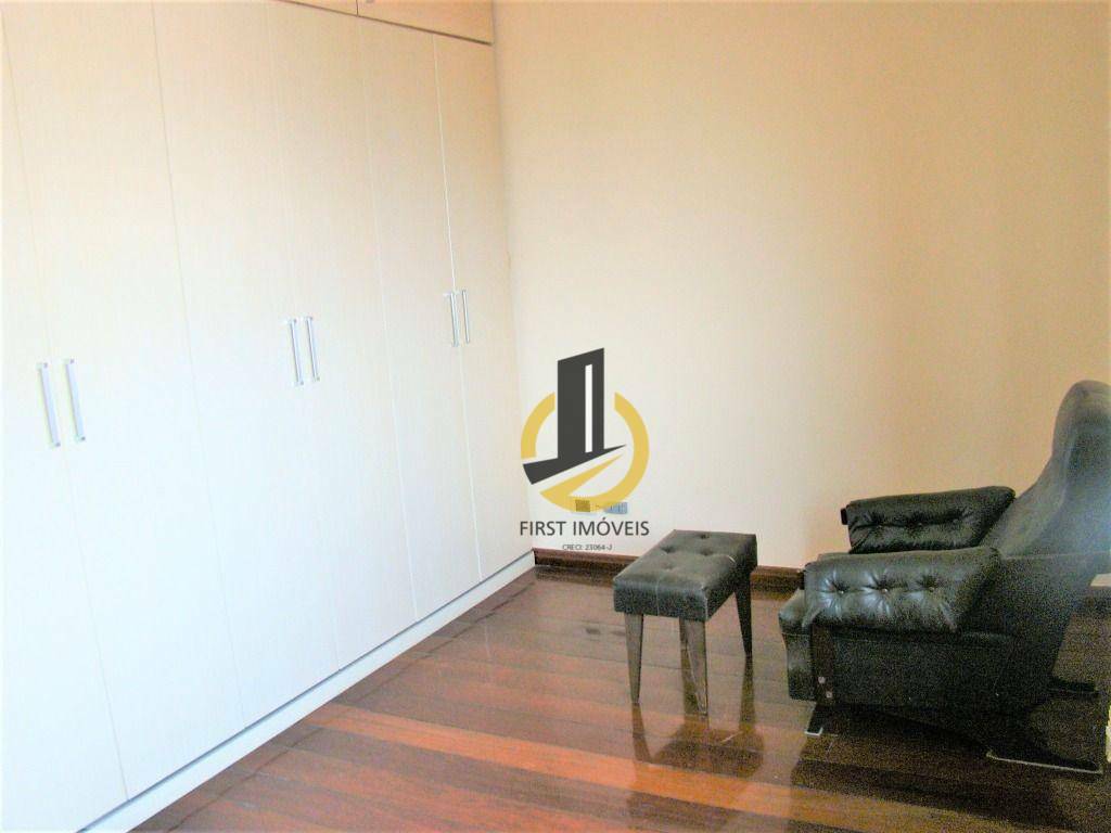 Apartamento à venda com 4 quartos, 235m² - Foto 15